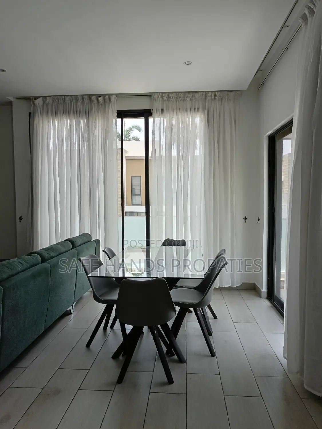 Furnished 2bdrm Apartment in Hammond Court, US Embassy Area for rent