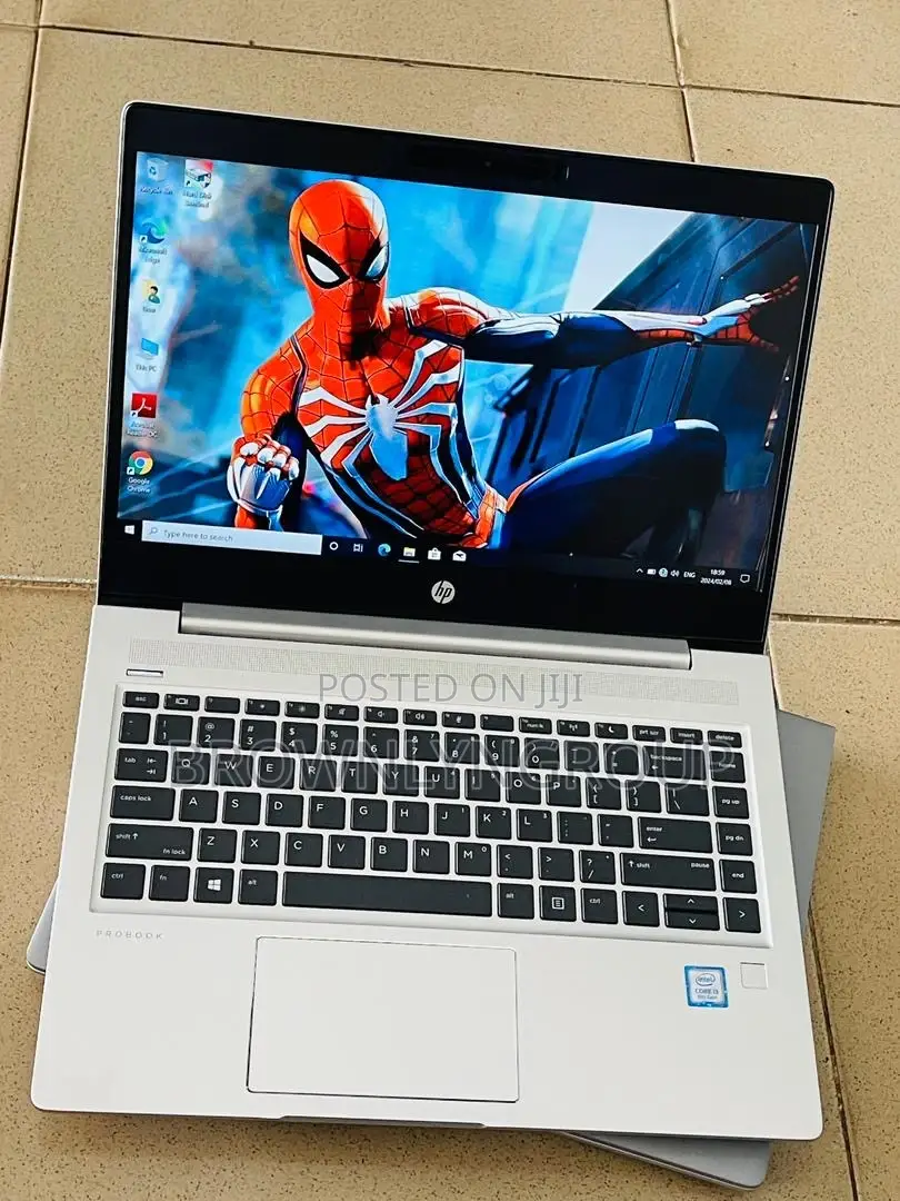 Laptop HP ProBook 440 G6 8GB Intel Core I3 SSHD+SSD 256GB
