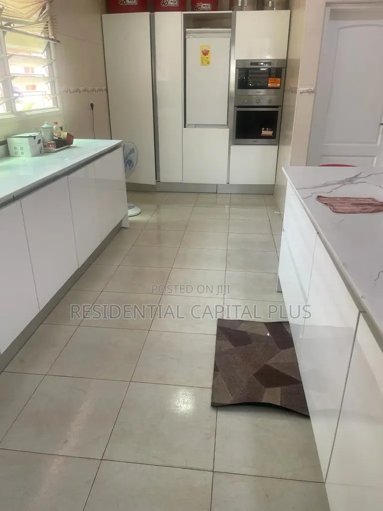 Furnished 4bdrm House in Emefs Hill View, Tema Metropolitan for sale