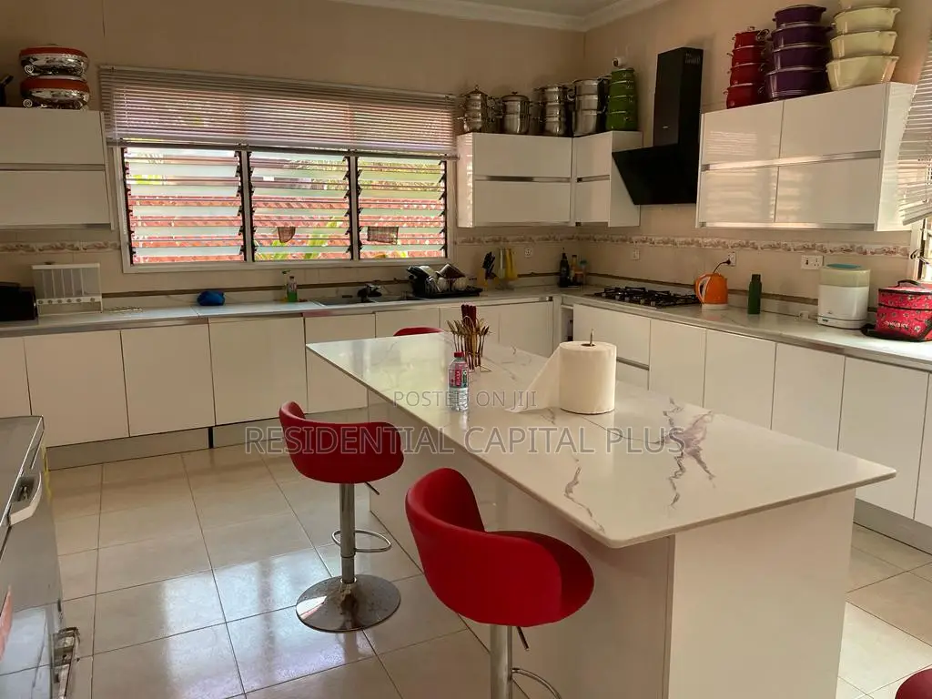 Furnished 4bdrm House in Emefs Hill View, Tema Metropolitan for sale
