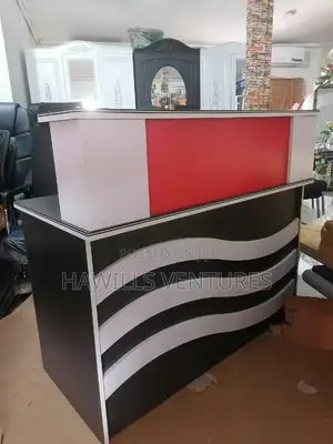 Modern Reception Table