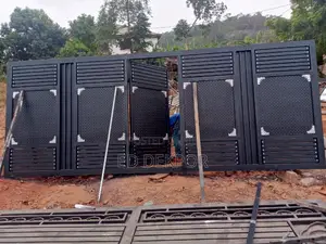 C H a Metal Sliding Gate