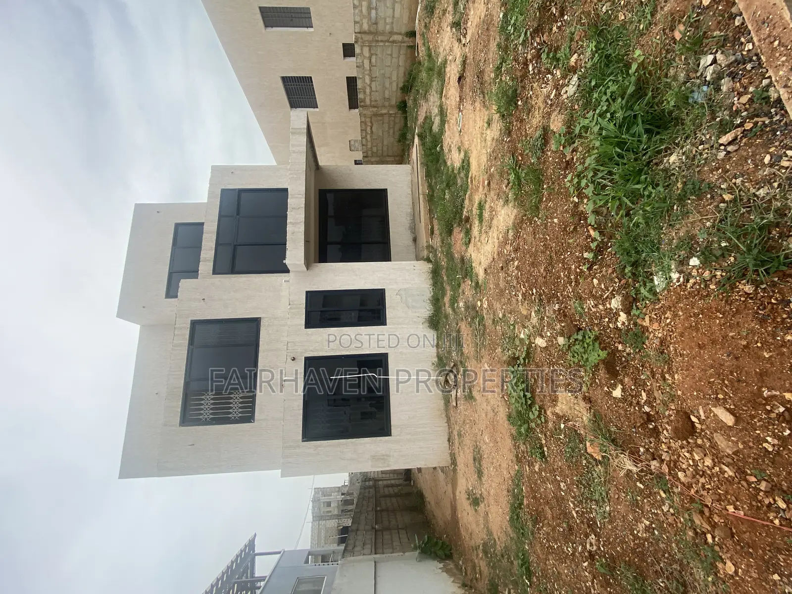 4bdrm House in Tseaddo, Airport Residential Area for sale