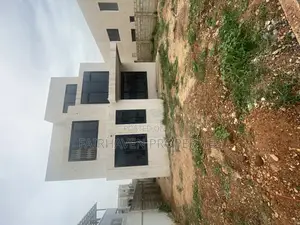 4bdrm House in Tseaddo, Airport Residential Area for sale