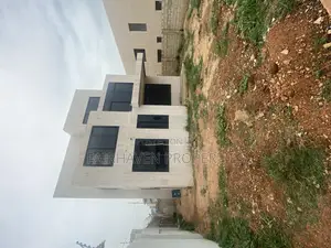4bdrm House in Tseaddo, Airport Residential Area for sale