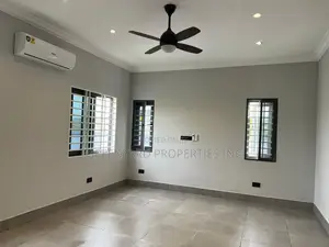 3bdrm House in Lakeside for sale