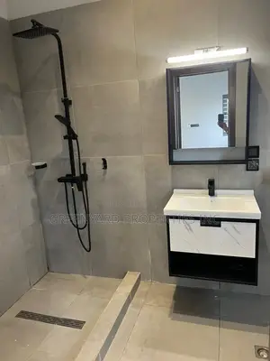3bdrm House in Lakeside for sale