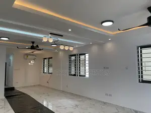 4bdrm Townhouse/Terrace in Rightkey, Kumasi Metropolitan for sale