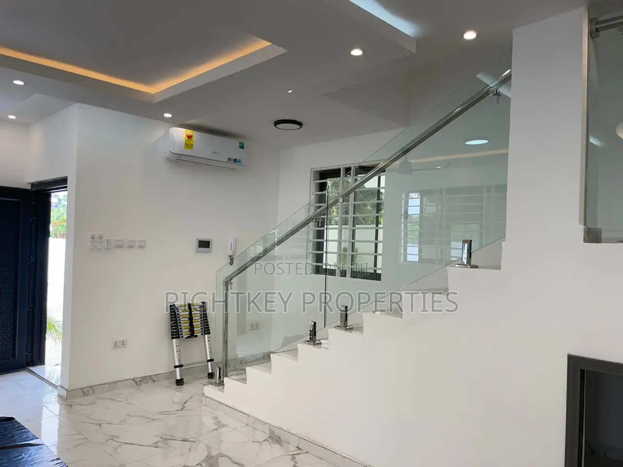 4bdrm Townhouse/Terrace in Rightkey, Kumasi Metropolitan for sale