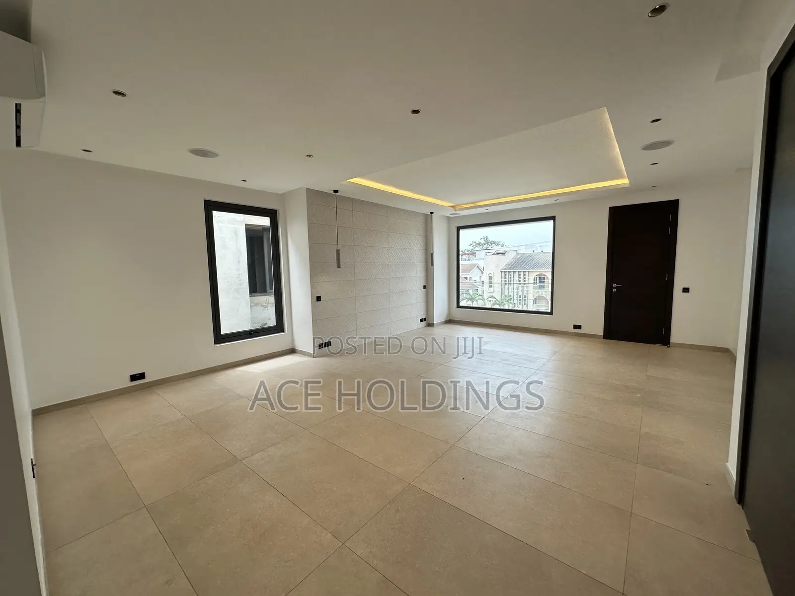 5bdrm Mansion in Trasacco, East Legon for sale