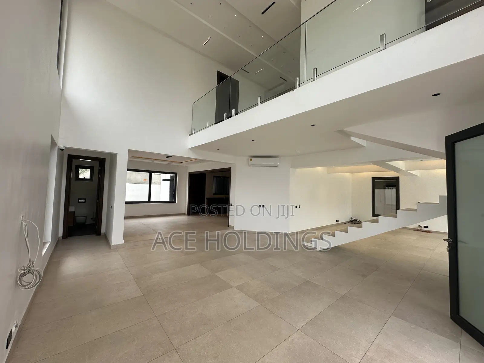 5bdrm Mansion in Trasacco, East Legon for sale