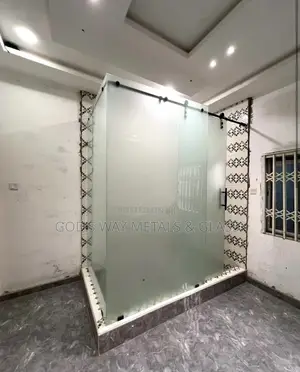 Bathroom Glass Enclosure