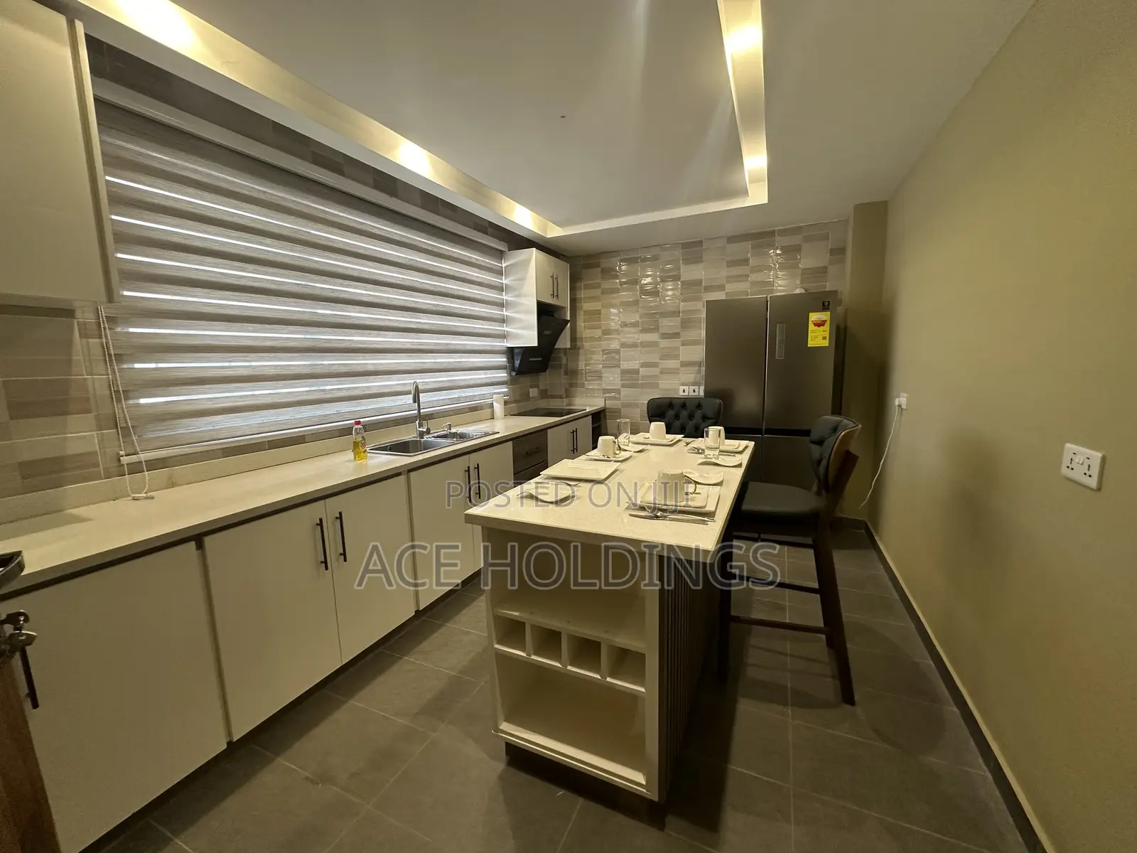 Furnished 4bdrm Townhouse / Terrace in Adjiringanor, East Legon