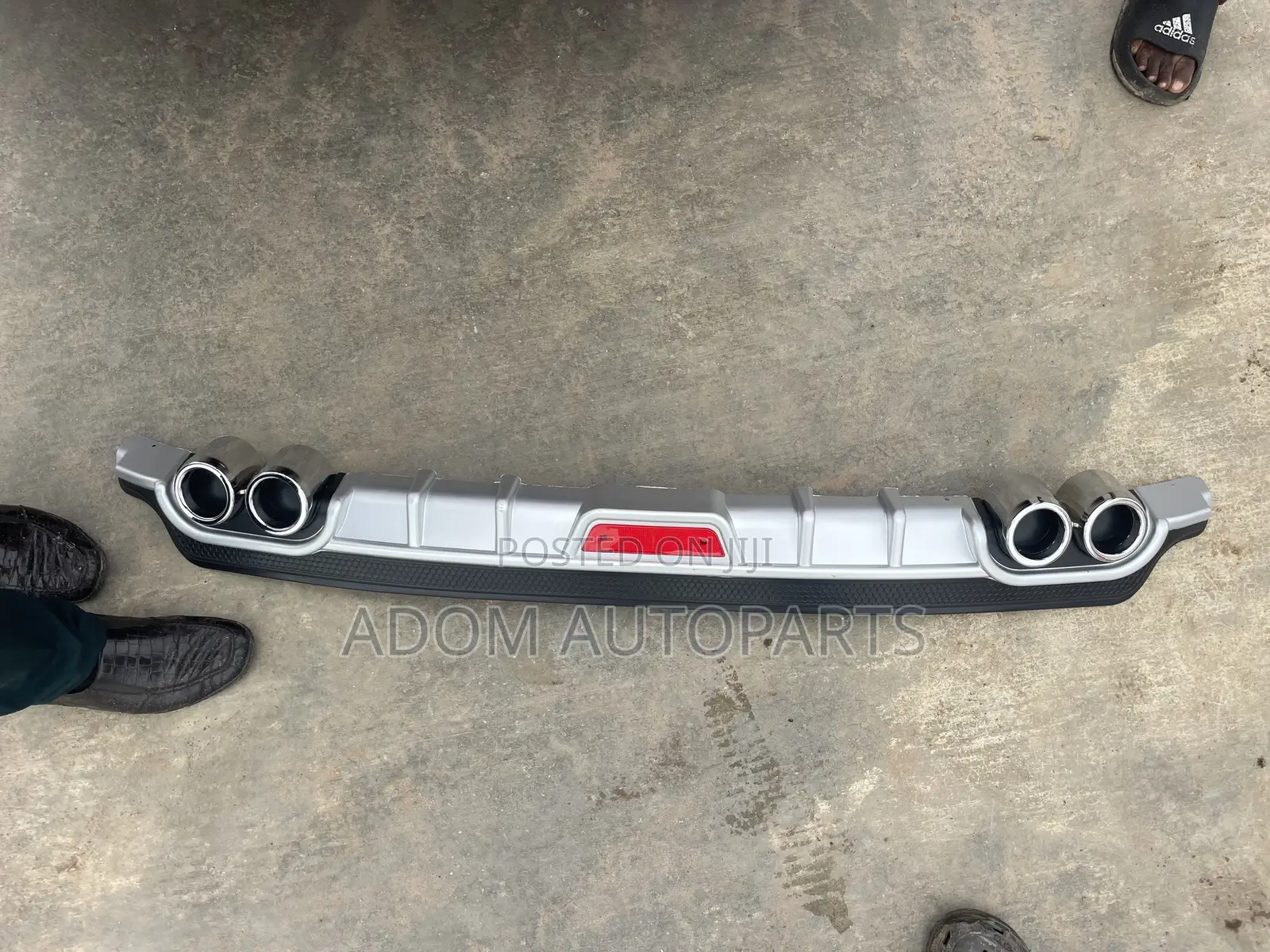 Toyota Corolla Boot Diffuser 2003 2005 2006 2007