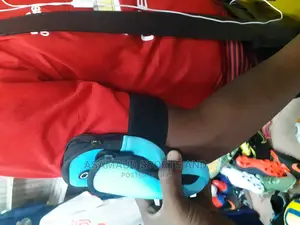 Original Fone Holder For Jogging At Cool Price