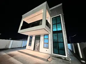 4bdrm Duplex in Spintex for sale