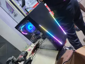 New Server 32GB Intel Core I7 HDD+SSD 1.5T