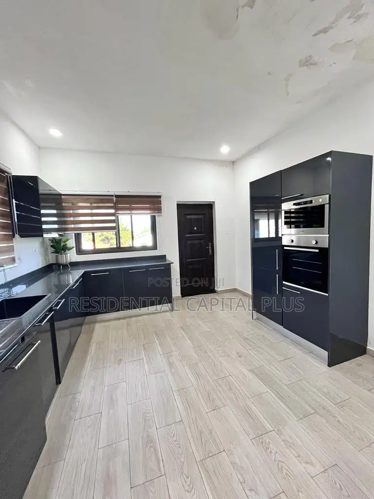 Furnished 2bdrm Apartment in Spintex Coastal, Coca Cola for rent