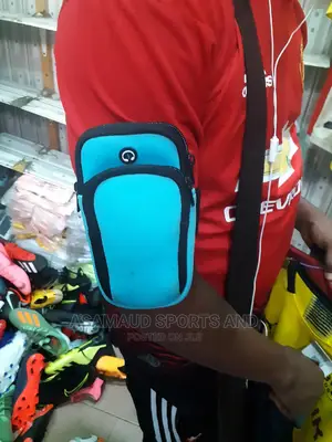 Original Fone Holder For Jogging At Cool Price