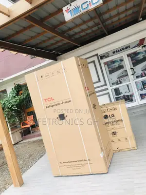 Electric Bottomfreezer TCL Gray P460CD French 4 Door Fridge