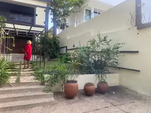 6bdrm House in Cantonment, Cantonments for rent