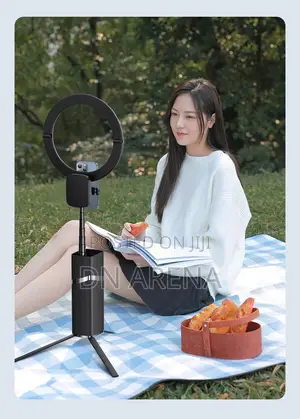 Portable Foldable Ring Light With W