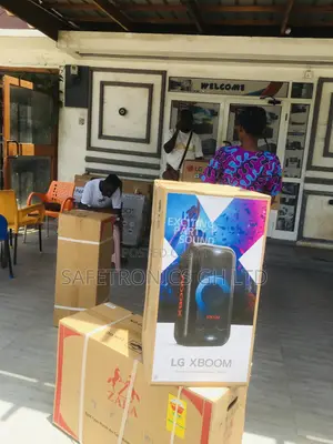 Wireless Bluetooth Electric LG XL5S Black Speaker