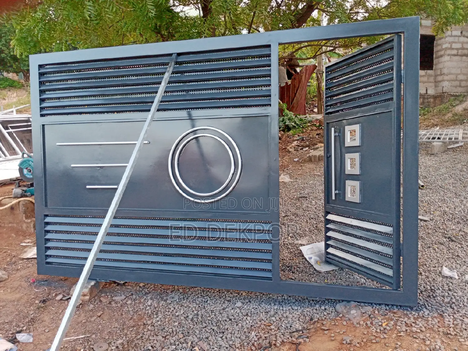 TJR Metal Sliding Gate