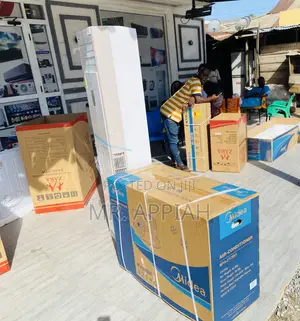 Super Cooling Midea 3.0hp Floor Standing Air Conditioner.
