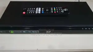 LG BP620 3D Blu-Ray Player With Built-in Wi-Fi - Black