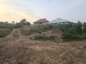 A Plot in Town at Atimatim-Essen for Sale.