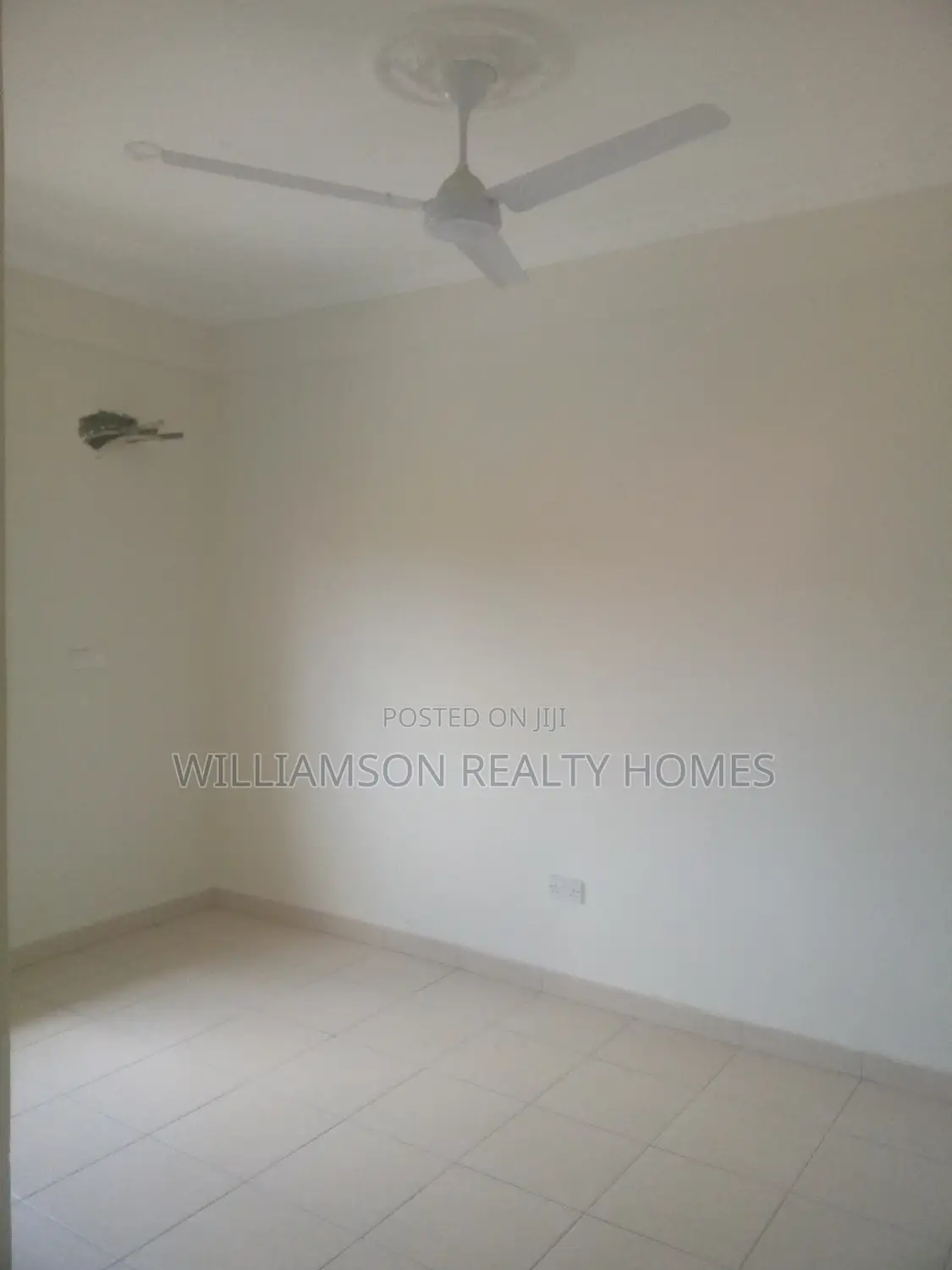 3bdrm Apartment in Community 20 Estate, Spintex for rent