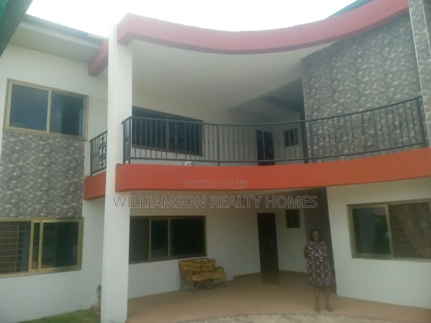 3bdrm Apartment in Community 20 Estate, Spintex for rent