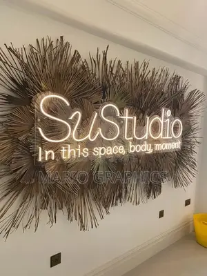 Neons Lights And Acrylic Signs (Indoors