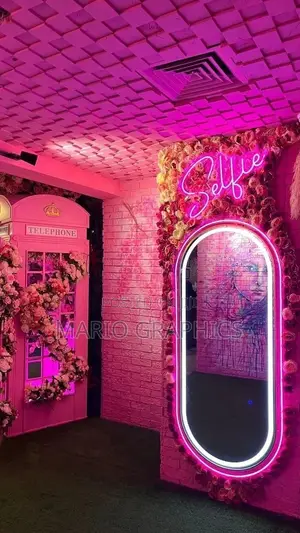 Neons Lights And Acrylic Signs (Indoors