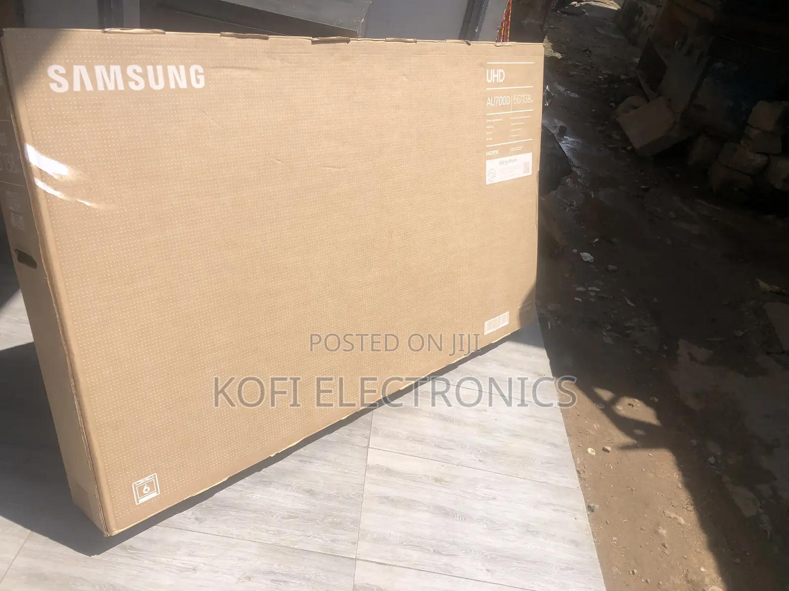 Stunning 55AU7172 Samsung 55 UHD Crystal Apple Airplay