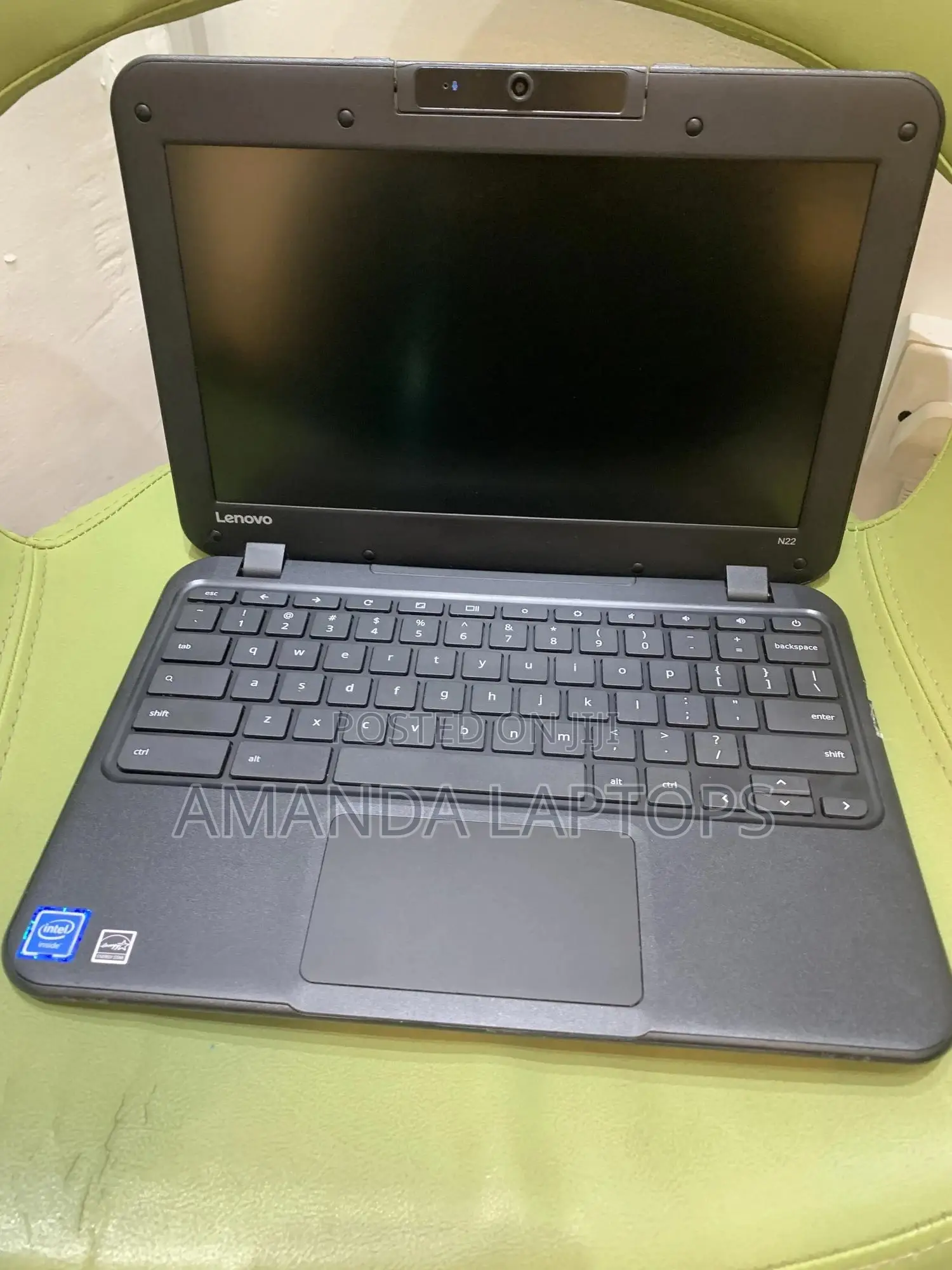 New Laptop Lenovo Chromebook C330 4GB Intel Xeon SSD 32GB
