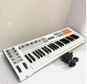 Synthesizer M-Audio Venom