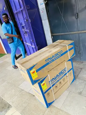 Energy Saving Midea 3.0hp Floor Standing Air Conditioner.