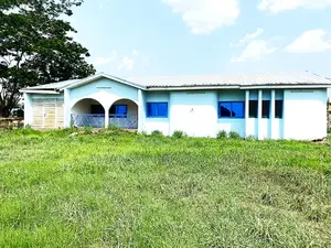 5bdrm House in New-Juaben Municipal for sale