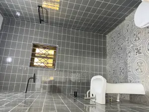 Gated Chamber and Hall
