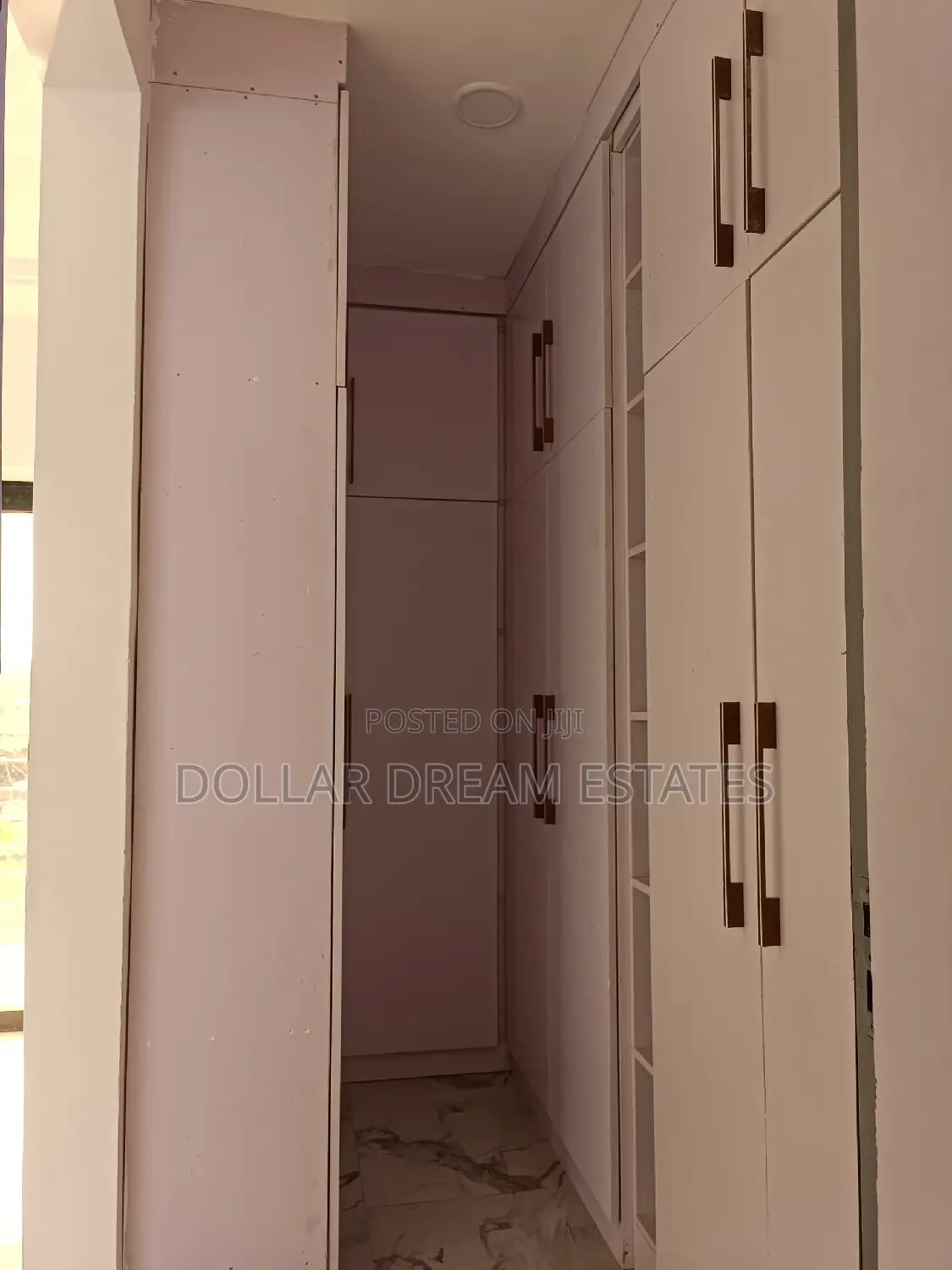 3bdrm House in Adenta for sale