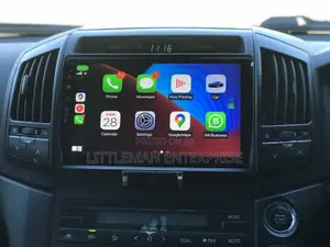 Toyota Land Cruiser GXR 2008-2015 Android Player