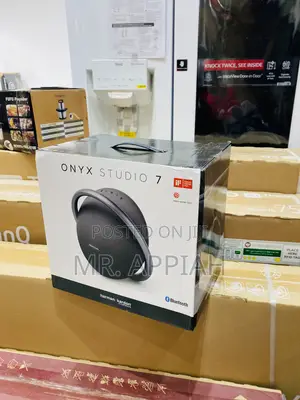 Authentic Rechargeable Harmankardon Onyx7 Bluetooth Speaker
