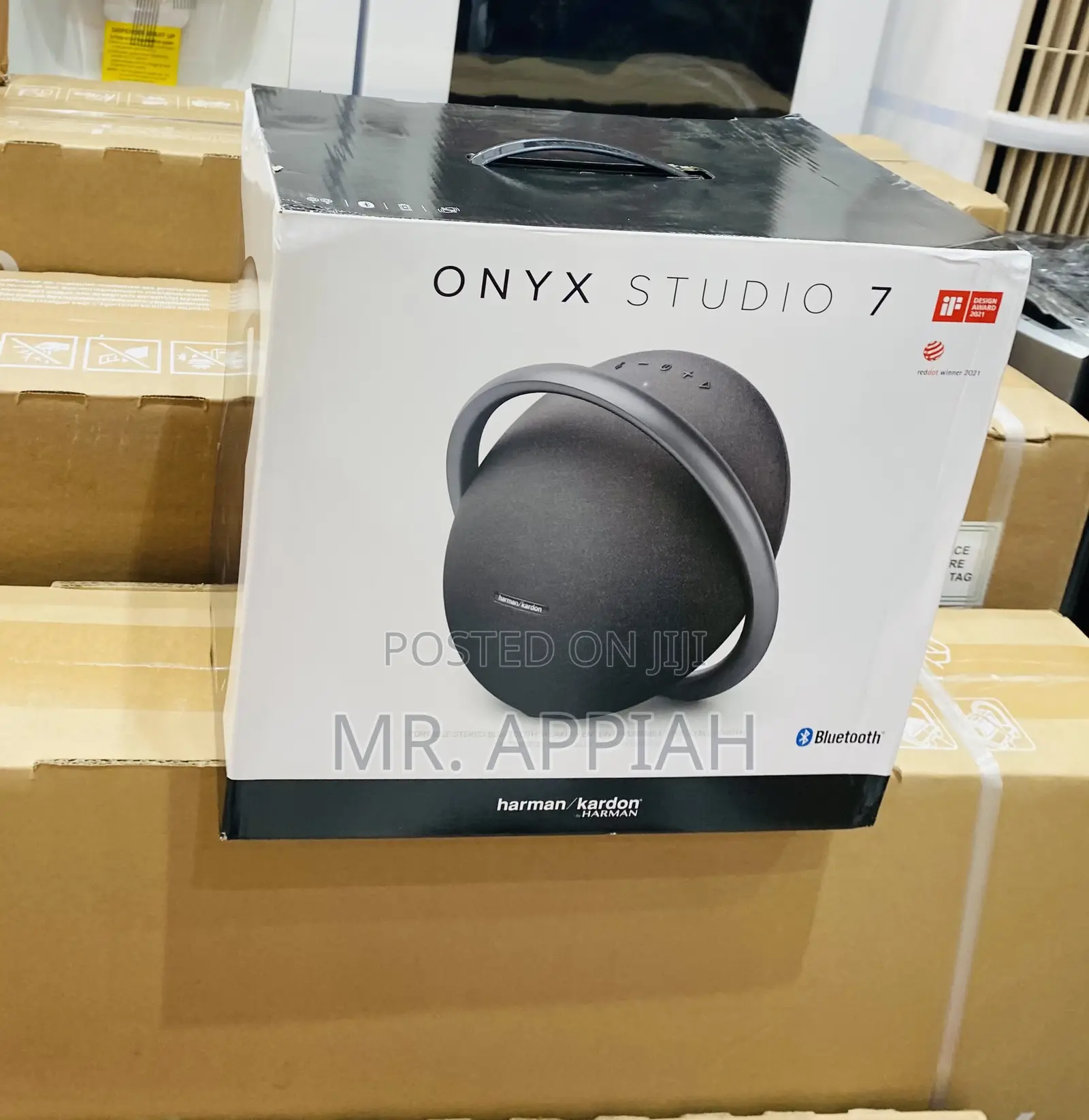 Harman Kardon Onyx 7 Bluetooth Speakerwith 8hours Play Time