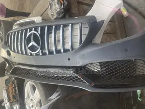 Mercedes Benz C300 2016-2019 Amg Front Bumper With Grille