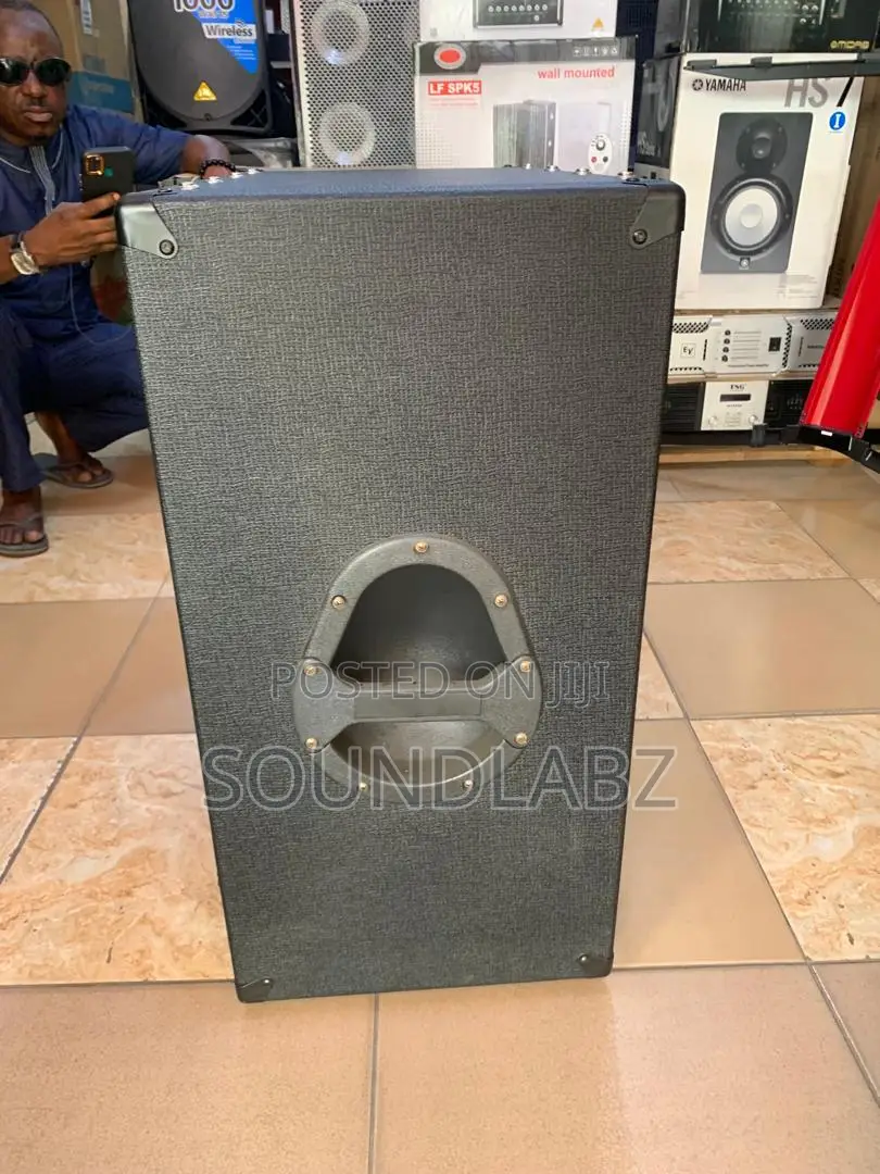 Marshall Ba400 Bass Guitar Combo