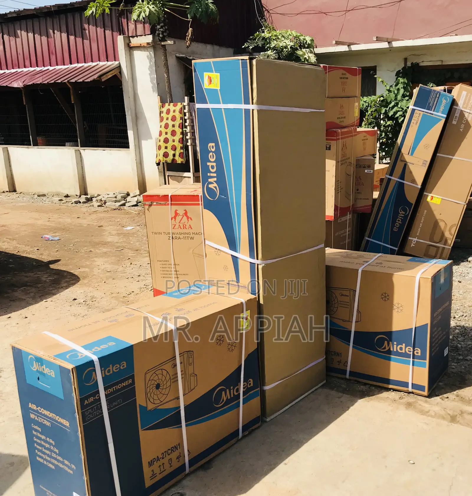 Long Lasting Midea 3.0hp Floor Standing Air Conditioner.
