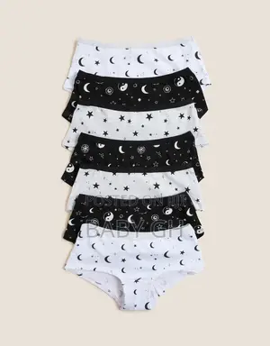 M S 7 Pack Cotton Shorts With Stretch for Girls