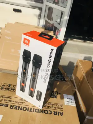 Black Wireless JBL Electric 3 in 1 Microphone